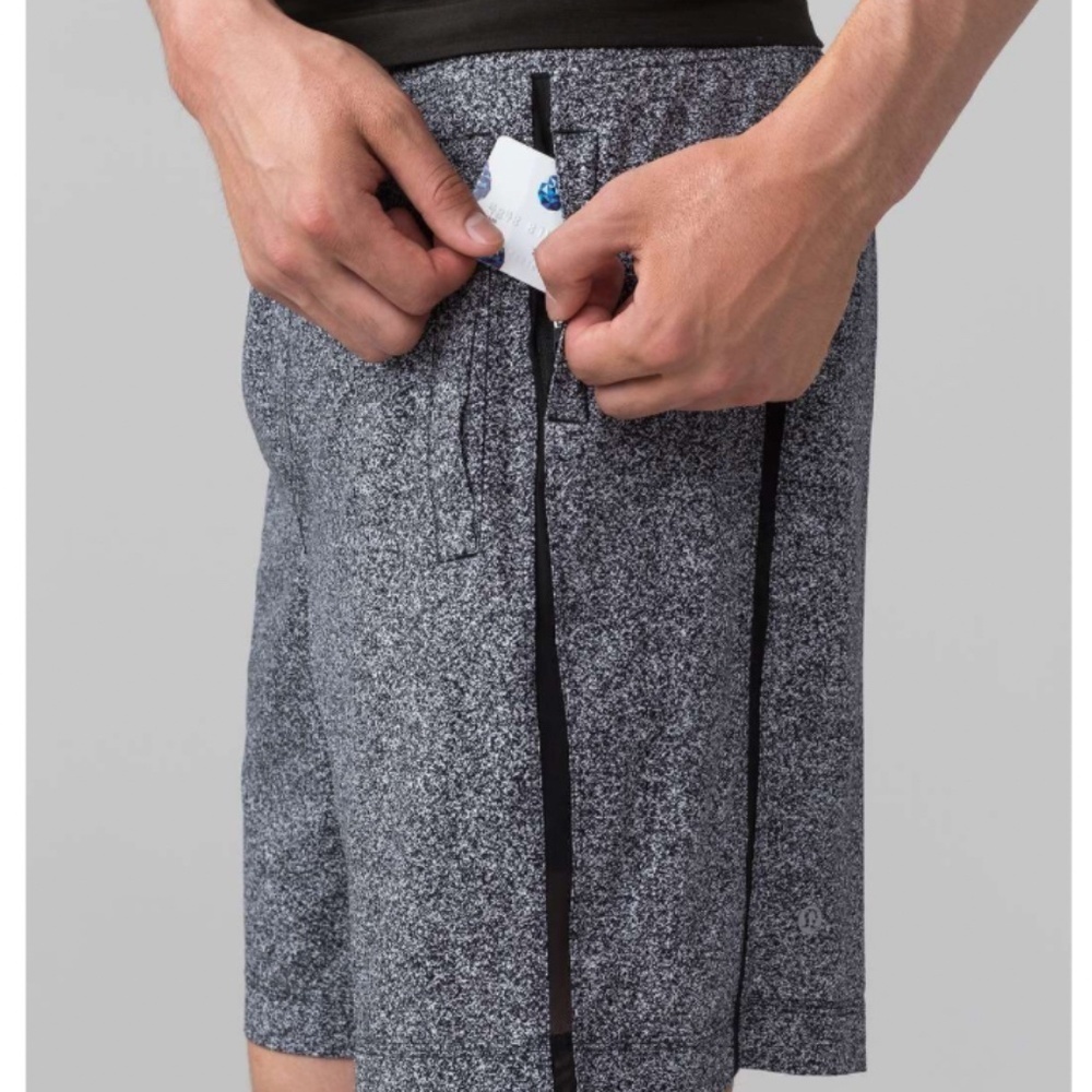 Lululemon Pace Breaker Lined Athletic Short 9" Size Medium - Picture 4 of 10